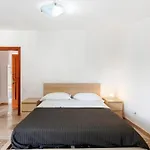 Ce Tour - Casa Centro 1 アパート チェターラ