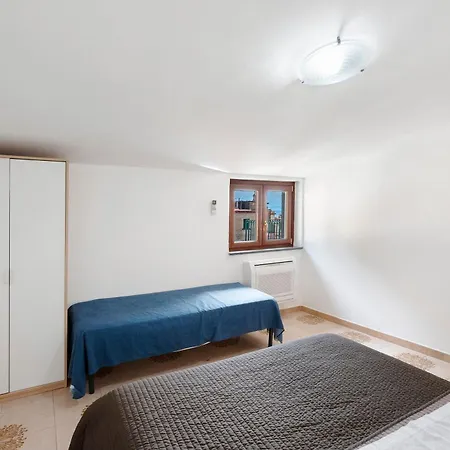 Ce Tour - Casa Centro 1 شقة سيتارا